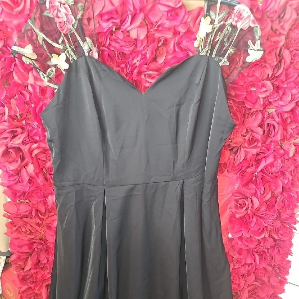 SHEIN Curve NEW Strapless Black Dress with Floral Embroidery Sleeves Size 2XL